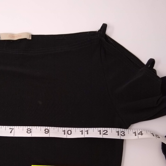 Forever 21| Long Sleeve Shirt Peek A Boo Shoulders - Picture 6 of 7